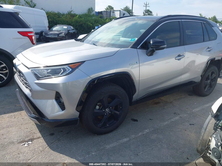 2020 Toyota Rav 4 VIN JTMEWRFV0LJ045255 IAAI salvage auction — REAR END, Salvage (North Carolina), sold $15,400 on 2026-07-27 (photo 2)