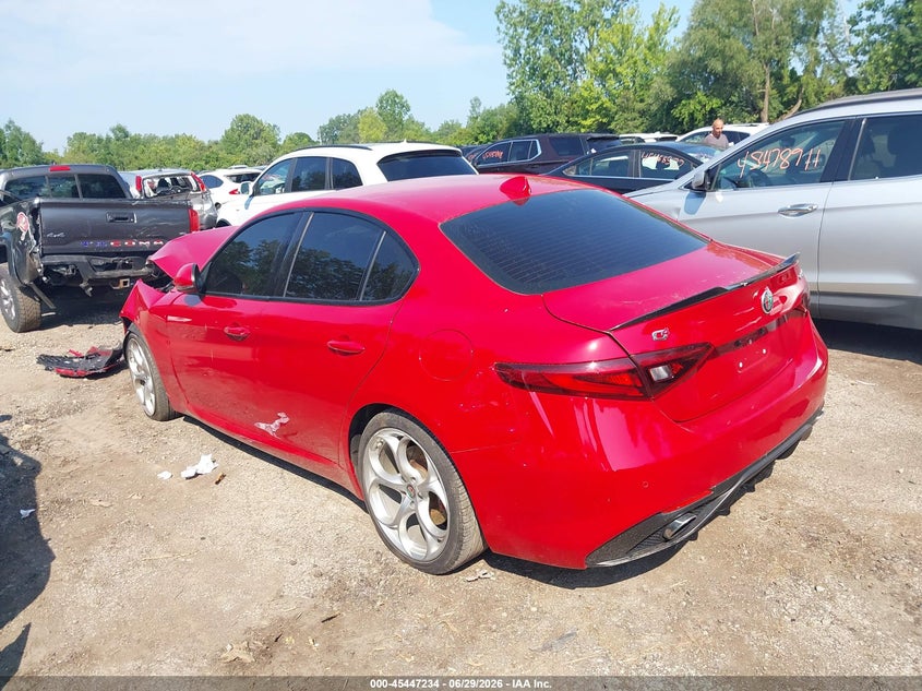 2019 Alfa romeo Giulia VIN ZARFANBN8K7601220 IAAI salvage auction — FRONT END, Salvage Title, sold $875 on 2026-08-01 (photo 3)