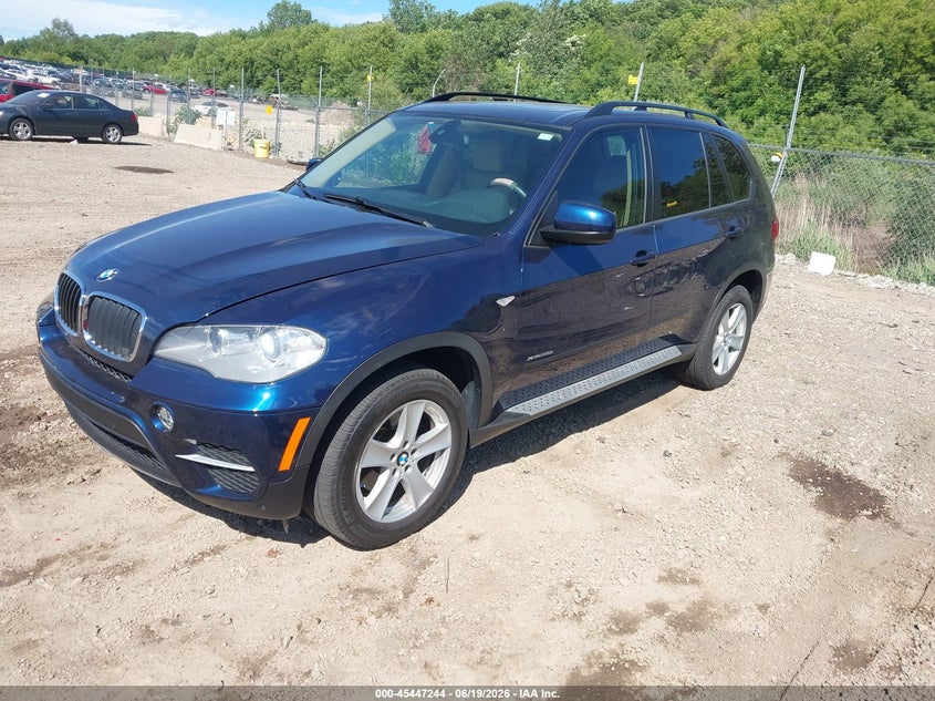 2013 BMW X5 VIN 5UXZV4C56D0G52104 IAAI salvage auction — NORMAL WEAR, Clear (Illinois), sold $475 on 2026-07-22 (photo 2)