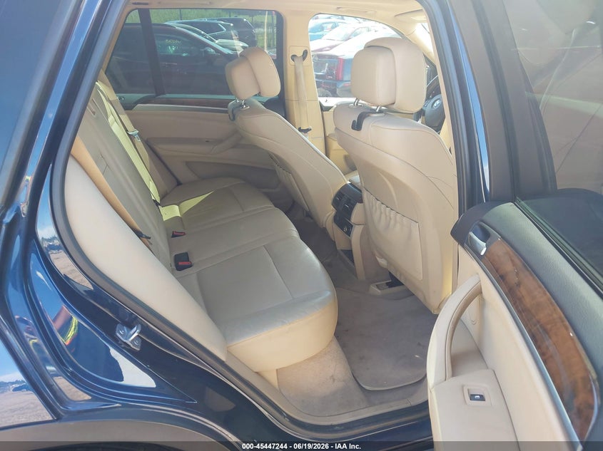 2013 BMW X5 VIN 5UXZV4C56D0G52104 IAAI salvage auction — NORMAL WEAR, Clear (Illinois), sold $475 on 2026-07-22 (photo 8)