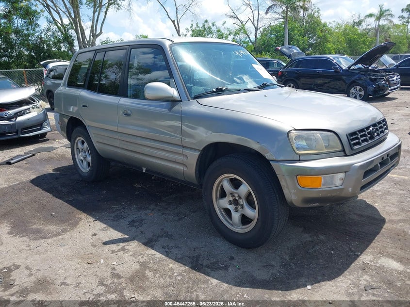 1999 Toyota Rav4 VIN JT3GP10V6X7058759 IAAI salvage auction — REAR END, Rebuildable (Florida), sold $375 on 2026-07-06 (photo 1)