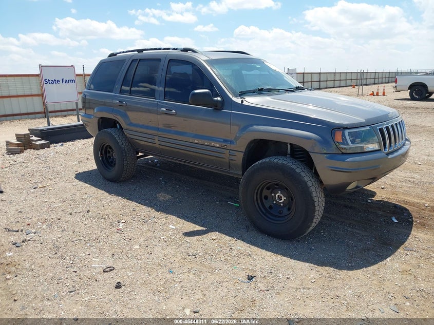 2002 Jeep Grand cherokee VIN 1J4GW58N22C111669 IAAI salvage auction — SIDE, Salvage (Texas), sold $450 on 2026-07-26 (photo 1)