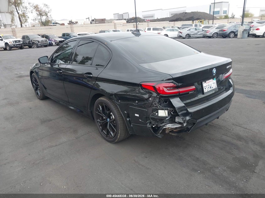 2022 BMW 5er VIN WBA13AG00NCK12102 IAAI salvage auction — REAR END, Salvage Title, sold $22,300 on 2026-07-13 (photo 3)