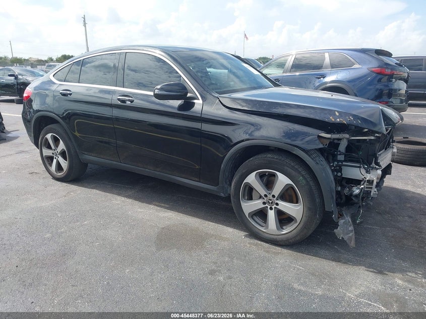 2019 Mercedes-benz Glc coupe VIN WDC0J4KB0KF569962 IAAI salvage auction — FRONT END, Rebuildable (Florida), sold $5,300 on 2026-07-30 (photo 1)