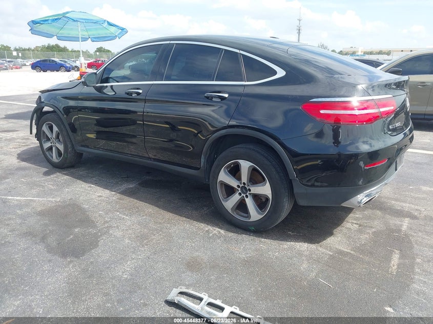 2019 Mercedes-benz Glc coupe VIN WDC0J4KB0KF569962 IAAI salvage auction — FRONT END, Rebuildable (Florida), sold $5,300 on 2026-07-30 (photo 3)