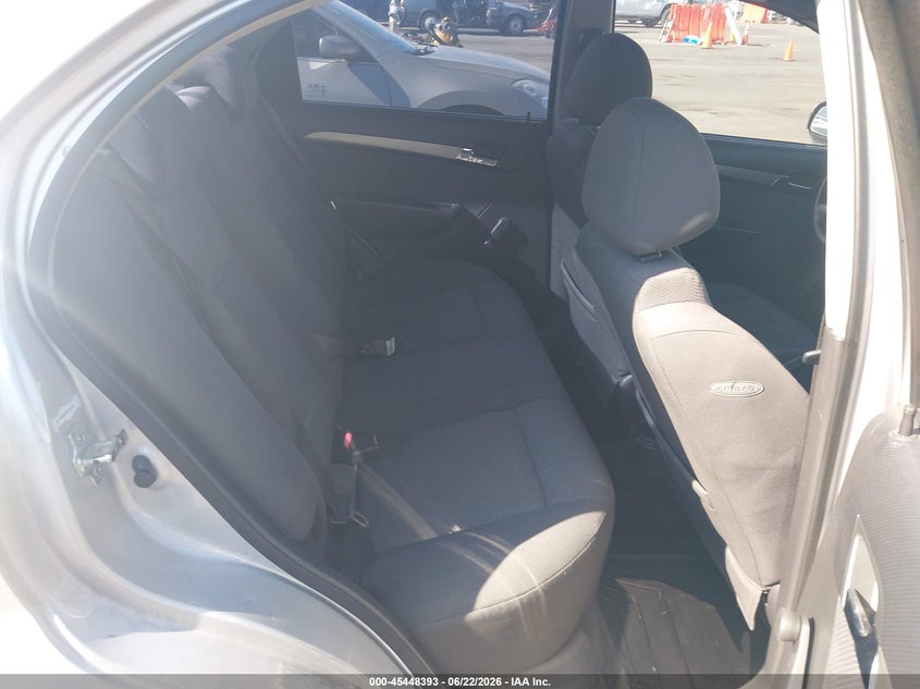 2008 Chevrolet Aveo VIN KL1TD56678B101246 IAAI salvage auction — NORMAL WEAR, Clear (Utah), sold $275 on 2026-07-09 (photo 8)
