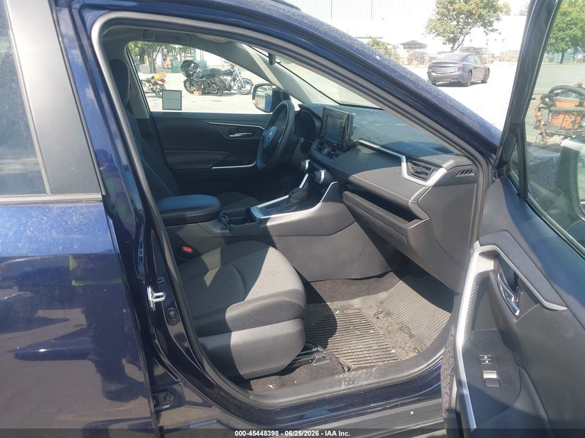 2020 Toyota Rav 4 VIN 2T3W1RFV7LW102944 IAAI salvage auction — FRONT END, Salvage (California), sold $7,600 on 2026-07-29 (photo 5)