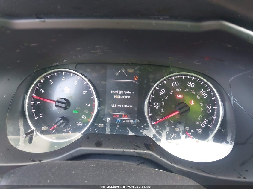 2020 Toyota Rav 4 VIN 2T3W1RFV7LW102944 IAAI salvage auction — FRONT END, Salvage (California), sold $7,600 on 2026-07-29 (photo 7)