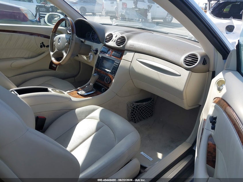 2009 Mercedes-benz Clk-class VIN WDBTJ56H39F269283 IAAI salvage auction — NORMAL WEAR, Clear (California), sold $1,450 on 2026-07-22 (photo 5)