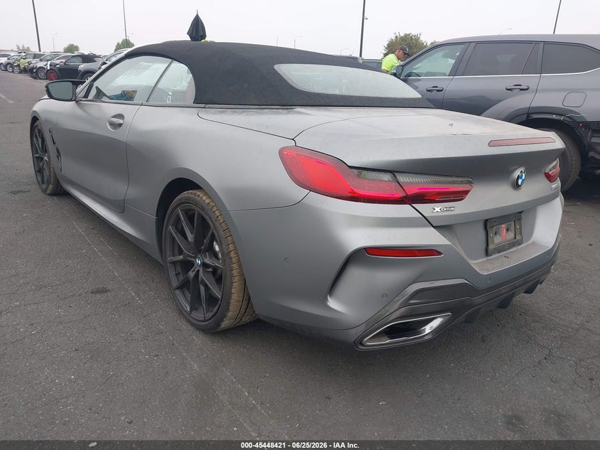 2023 BMW 8er VIN WBAFY4C00PCM11345 IAAI salvage auction — RIGHT FRONT, Salvage Title, sold $23,025 on 2026-07-17 (photo 3)