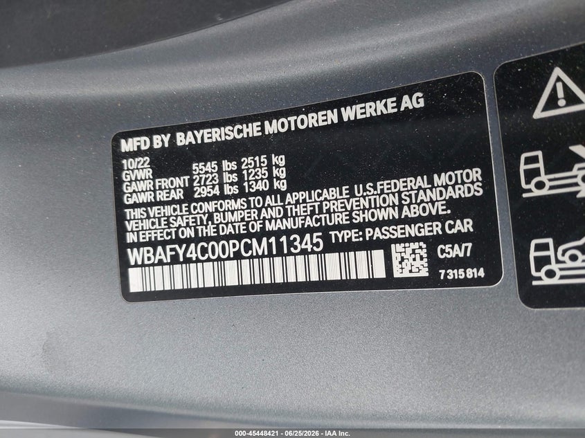 2023 BMW 8er VIN WBAFY4C00PCM11345 IAAI salvage auction — RIGHT FRONT, Salvage Title, sold $23,025 on 2026-07-17 (photo 9)