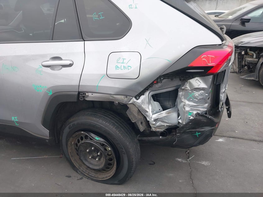 2021 Toyota Rav 4 VIN 2T3H1RFV1MC102501 IAAI salvage auction — LEFT REAR, Salvage Title, sold $7,600 on 2026-07-29 (photo 6)