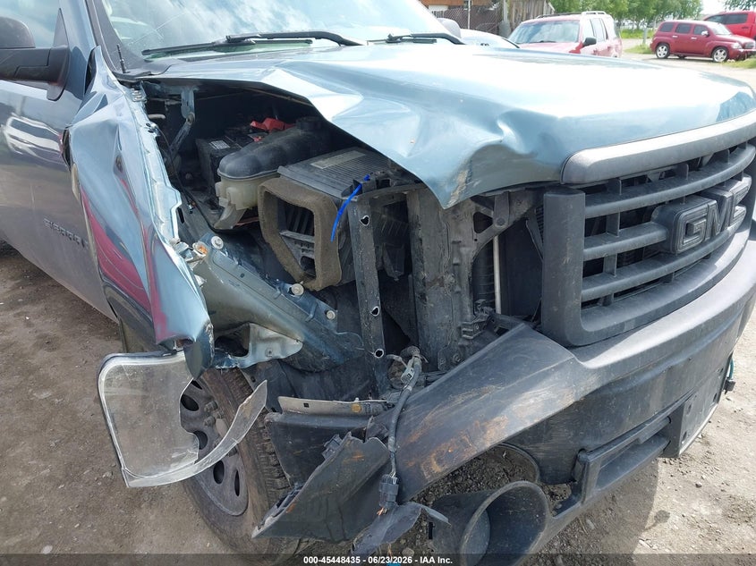 2007 Gmc Sierra 1500 VIN 1GTEK19C37Z609284 IAAI salvage auction — RIGHT FRONT, Bill Of Sale (Alaska), sold $400 on 2026-07-12 (photo 6)