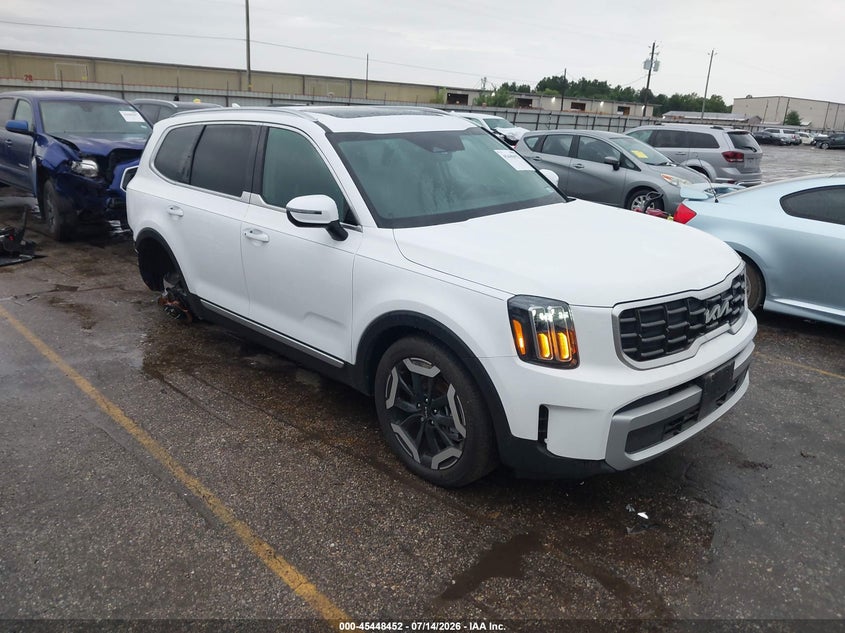 2025 Kia Telluride VIN 5XYP64GC6SG731839 — IAAI salvage auction photo