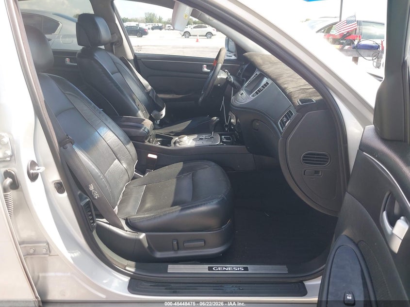2013 Hyundai Genesis VIN KMHGC4DH0DU232637 IAAI salvage auction — NORMAL WEAR, Salvage (Florida), sold $1,100 on 2026-07-09 (photo 5)
