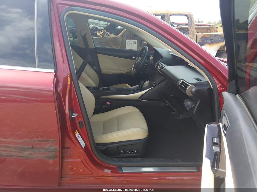 2015 Lexus Is VIN JTHBF1D2XF5077154 IAAI salvage auction — RIGHT SIDE, Salvage (Louisiana), sold $4,100 on 2026-07-28 (photo 5)