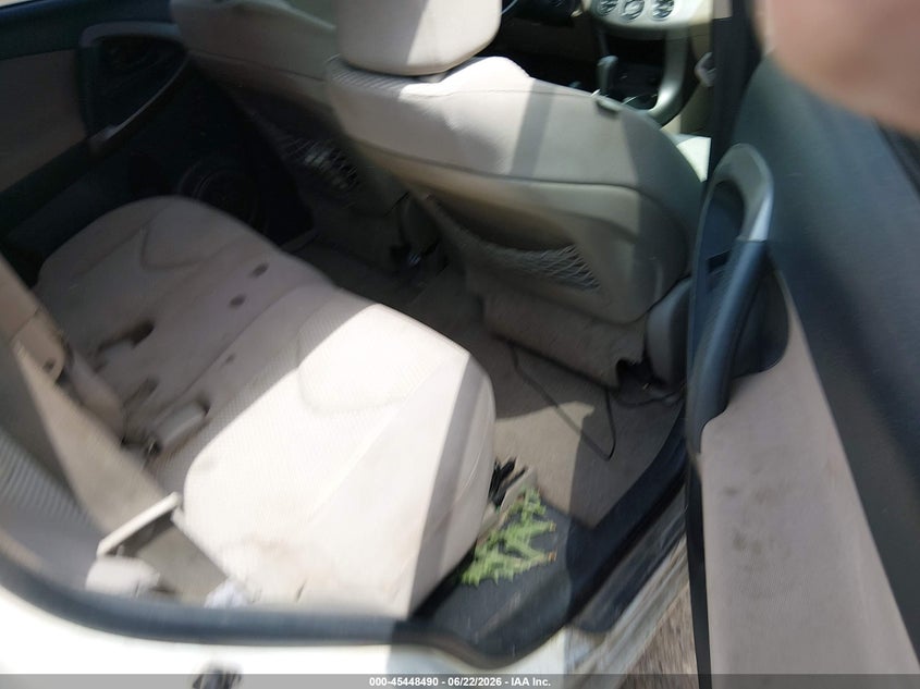 2007 Toyota Rav 4 VIN JTMBK31V675018546 IAAI salvage auction — NORMAL WEAR, Clear (Colorado), sold $900 on 2026-07-21 (photo 8)