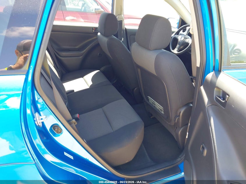 2008 Pontiac Vibe VIN 5Y2SL65808Z404778 IAAI salvage auction — RIGHT REAR, Junk Bill Of Sale Mv2459 (Wisconsin), sold $400 on 2026-07-09 (photo 8)