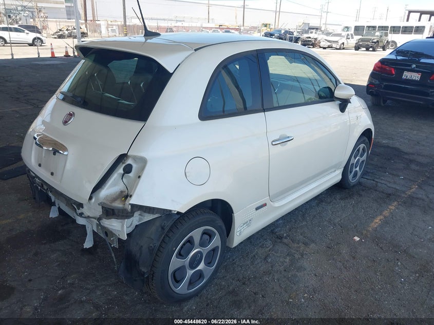 2016 Fiat VIN 3C3CFFGE5GT120829 IAAI salvage auction — REAR END, Salvage (California), sold $750 on 2026-07-11 (photo 4)
