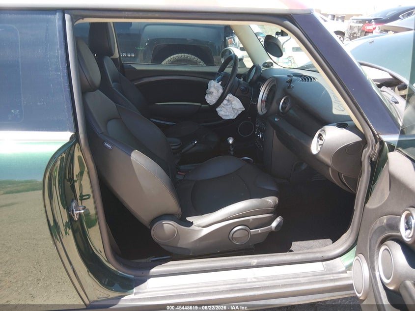 2013 Mini VIN WMWSV3C56DT476144 IAAI salvage auction — FRONT & REAR, Salvage (Arizona), sold $325 on 2026-07-30 (photo 5)