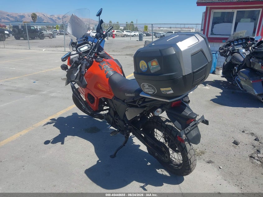 2022 Kawasaki Klr 650 VIN ML5KLEJ15NDA07530 IAAI salvage auction — MECHANICAL, Salvage Title, sold $25 on 2026-07-29 (photo 3)