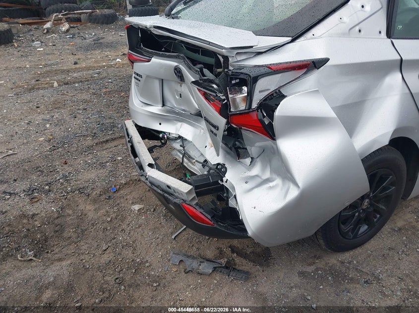 2022 Toyota Prius VIN JTDL9MFU6N3036575 IAAI salvage auction — REAR END, Salvage (Massachusetts), sold $1,150 on 2026-07-24 (photo 6)