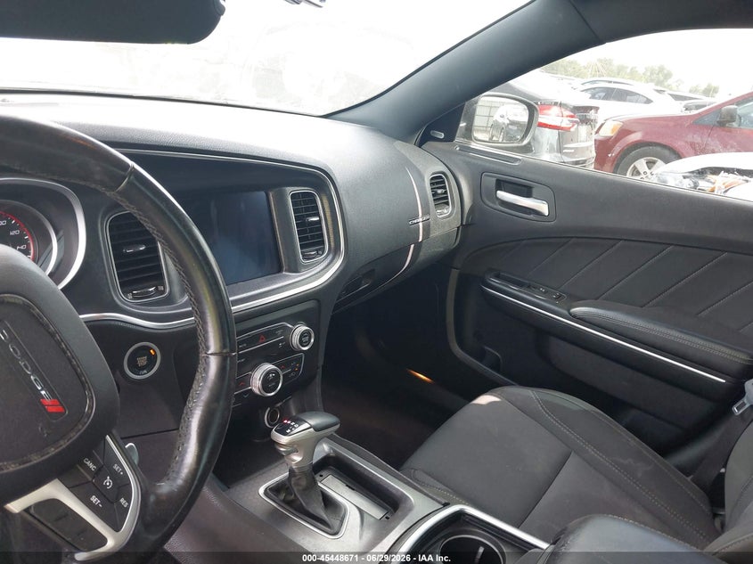 2017 Dodge Charger VIN 2C3CDXCT9HH528275 IAAI salvage auction — RIGHT SIDE, Salvage Title, sold $4,400 on 2026-09-02 (photo 5)