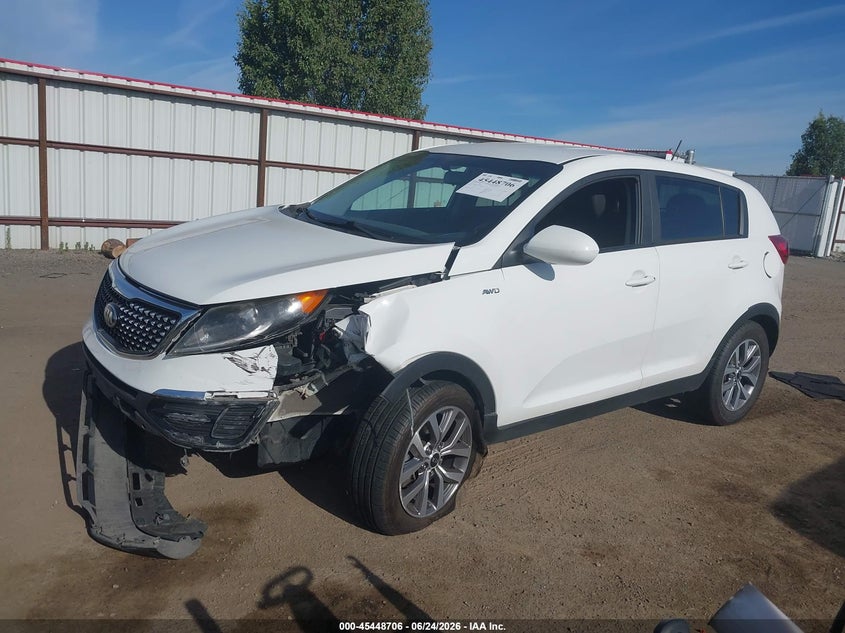 2015 Kia Sportage VIN KNDPBCACXF7703141 IAAI salvage auction — LEFT FRONT, Salvage Title, sold $1,400 on 2026-07-14 (photo 2)