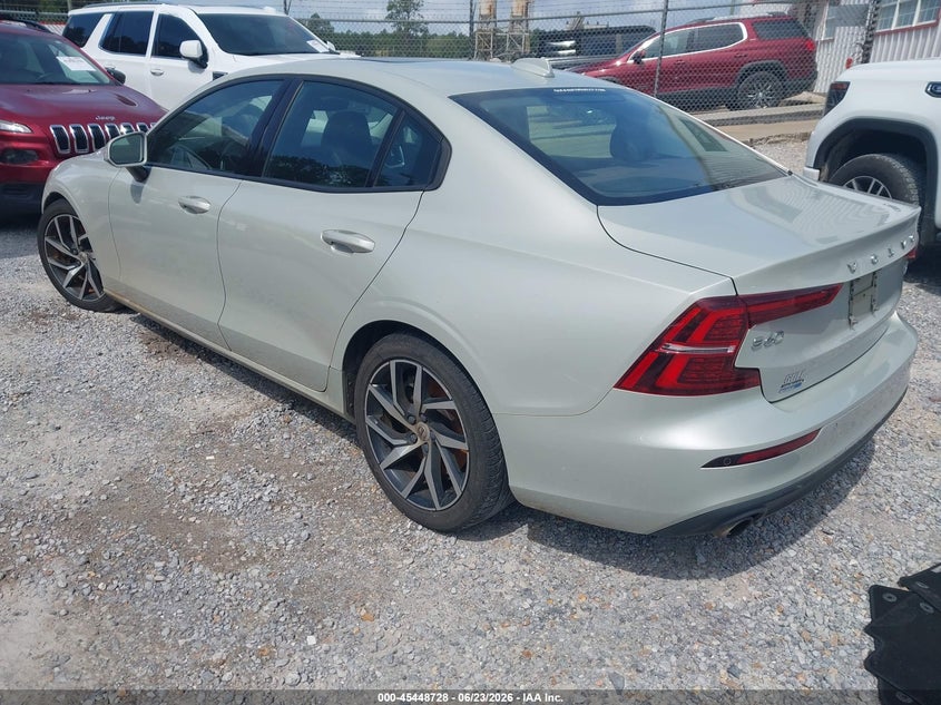 2019 Volvo S60 VIN 7JRA22TK3KG006698 IAAI salvage auction — WATER/FLOOD, Salvage Title, sold $2,500 on 2026-08-29 (photo 3)
