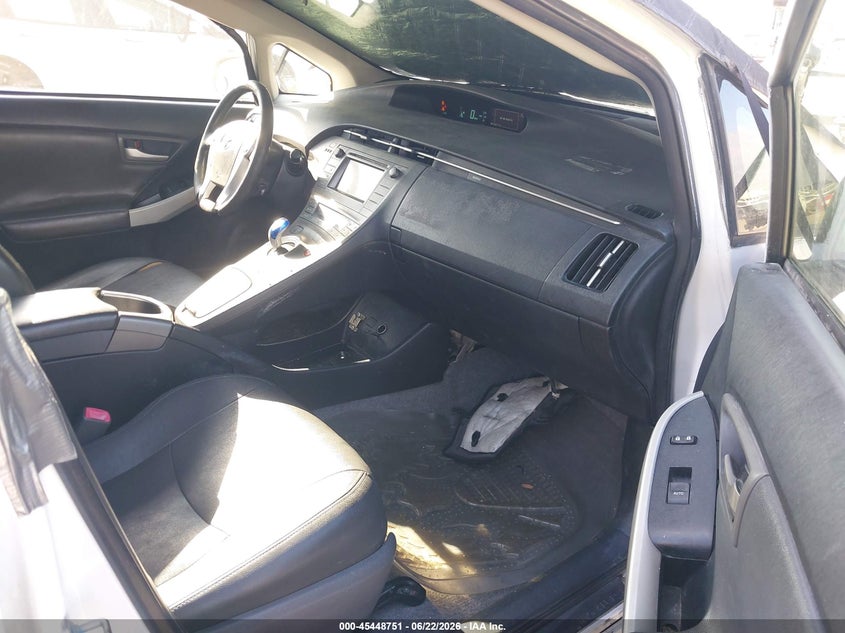 2012 Toyota Prius VIN JTDKN3DU2C5408239 IAAI salvage auction — RIGHT SIDE, Salvage (California), sold $1,550 on 2026-07-15 (photo 5)