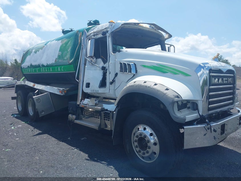 2019 Mack Granite VIN 1M2GR2GC4KM005094 — IAAI salvage auction photo