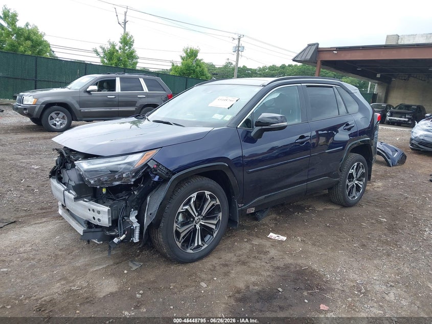 2025 Toyota Rav 4 VIN JTMFB3FV8SD248968 IAAI salvage auction — FRONT END, Wait Title, sold $15,800 on 2026-08-01 (photo 2)
