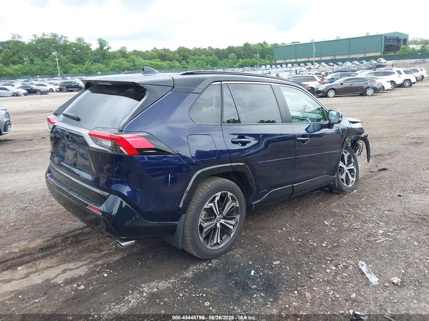 2025 Toyota Rav 4 VIN JTMFB3FV8SD248968 IAAI salvage auction — FRONT END, Wait Title, sold $15,800 on 2026-08-01 (photo 4)