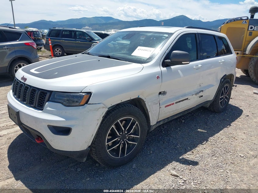 2021 Jeep Grand cherokee VIN 1C4RJFLGXMC635926 IAAI salvage auction — LEFT SIDE, Salvage Title, sold $25 on 2026-08-28 (photo 2)