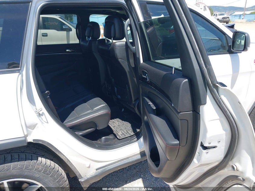 2021 Jeep Grand cherokee VIN 1C4RJFLGXMC635926 IAAI salvage auction — LEFT SIDE, Salvage Title, sold $25 on 2026-08-28 (photo 8)