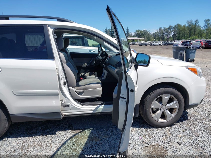 2014 Subaru Forester VIN JF2SJAHC8EH410758 IAAI salvage auction — REAR END, Bill Of Sale (Washington), sold $800 on 2026-07-12 (photo 5)