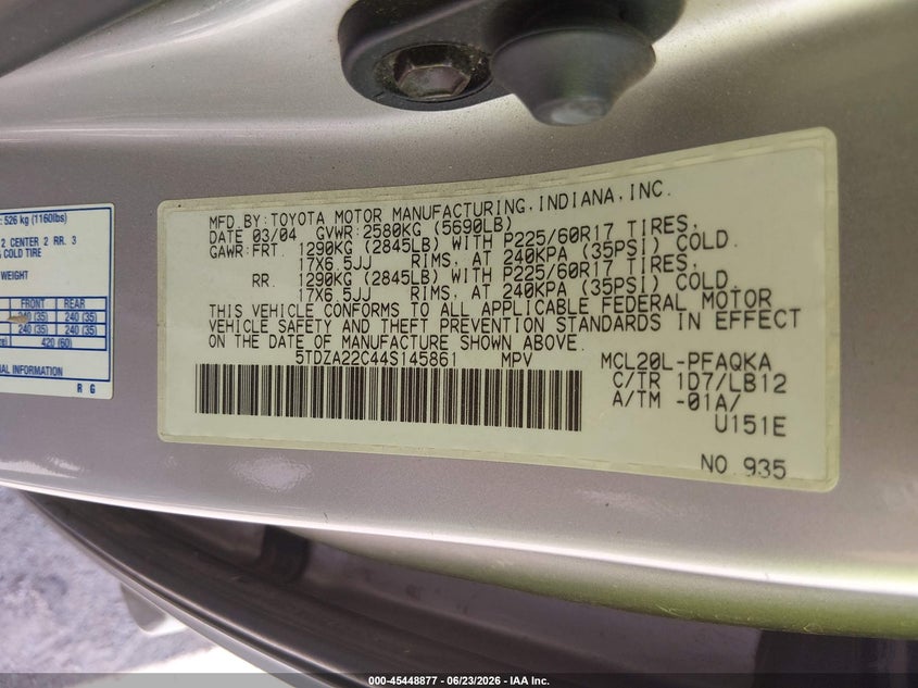 2004 Toyota Sienna VIN 5TDZA22C44S145861 IAAI salvage auction — REAR END, Salvage (Arizona), sold $650 on 2026-07-23 (photo 9)