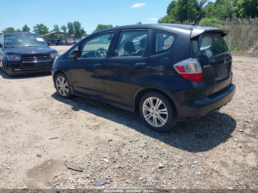 2009 Honda Fit VIN JHMGE88419S029867 IAAI salvage auction — NORMAL WEAR, Clear (Maryland), sold $1,100 on 2026-07-09 (photo 3)