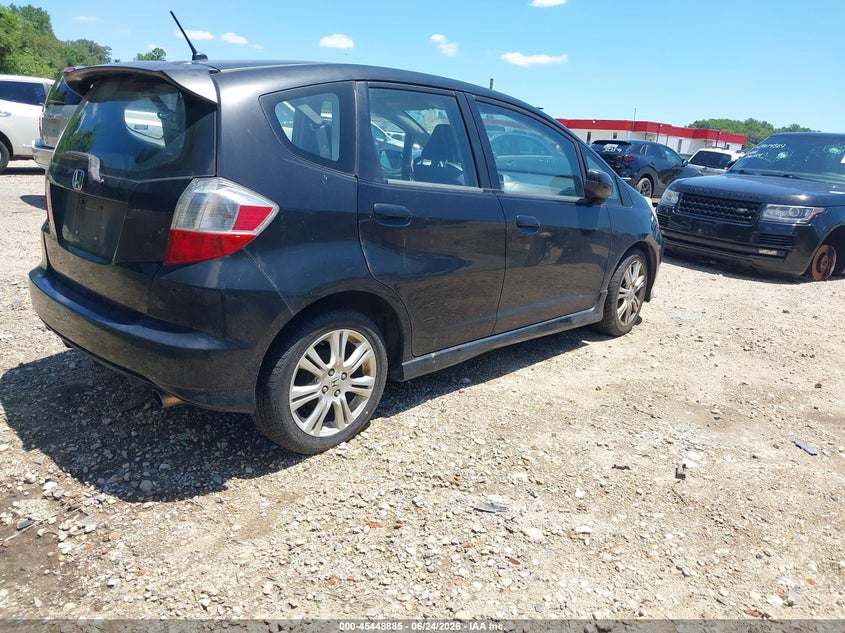 2009 Honda Fit VIN JHMGE88419S029867 IAAI salvage auction — NORMAL WEAR, Clear (Maryland), sold $1,100 on 2026-07-09 (photo 4)
