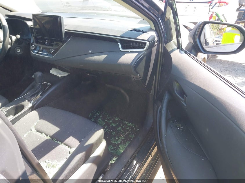 2025 Toyota Corolla VIN JTDBCMFE9S3075825 IAAI salvage auction — FRONT END, Clear (Oregon), sold $13,300 on 2026-07-08 (photo 1)