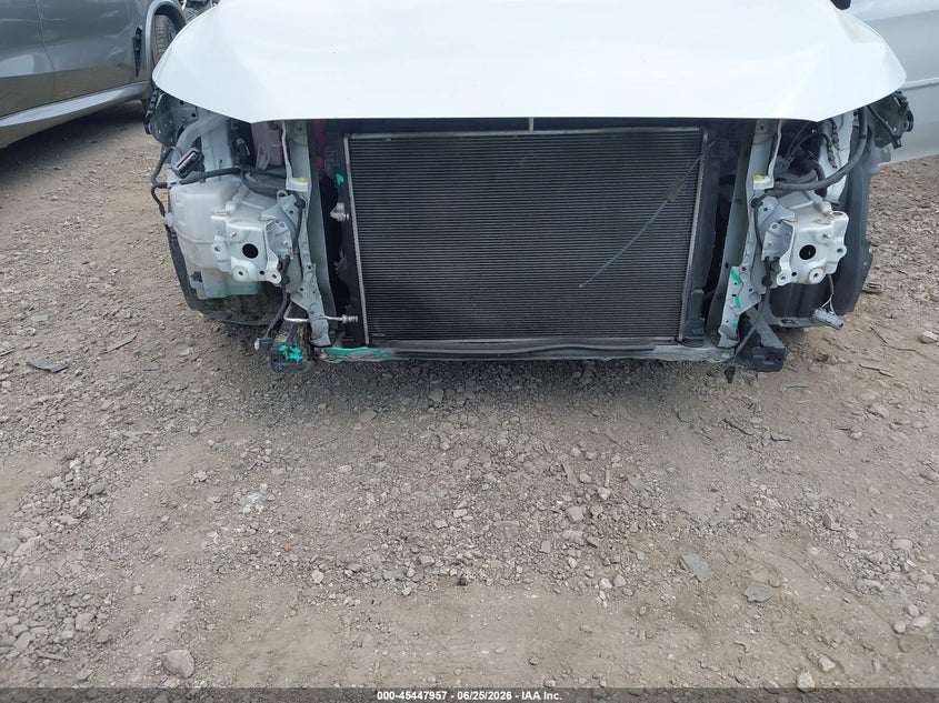 2019 Toyota Avalon VIN 4T1B21FB3KU004746 IAAI salvage auction — FRONT END, Original (Texas), sold $10,700 on 2026-08-21 (photo 6)