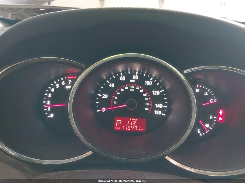 2011 Kia Sorento VIN 5XYKTDA2XBG177806 IAAI salvage auction — NORMAL WEAR, Clear (Wisconsin), sold $1,000 on 2026-07-29 (photo 7)