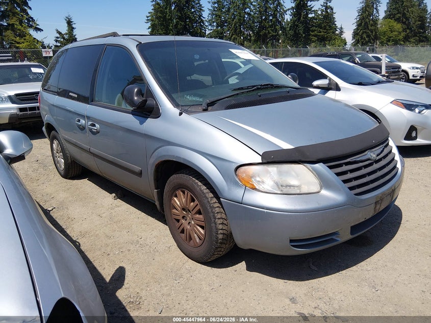 2006 Chrysler Town & country VIN 1A4GP45R96B518012 IAAI salvage auction — NORMAL WEAR, Clear (Washington), sold $325 on 2026-07-08 (photo 1)