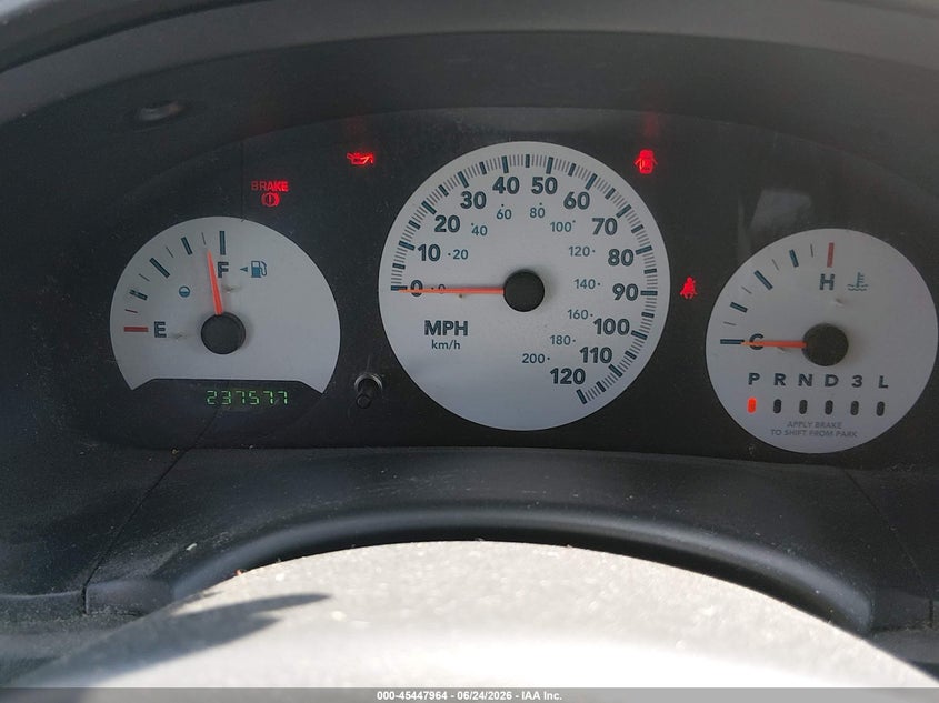2006 Chrysler Town & country VIN 1A4GP45R96B518012 IAAI salvage auction — NORMAL WEAR, Clear (Washington), sold $325 on 2026-07-08 (photo 7)