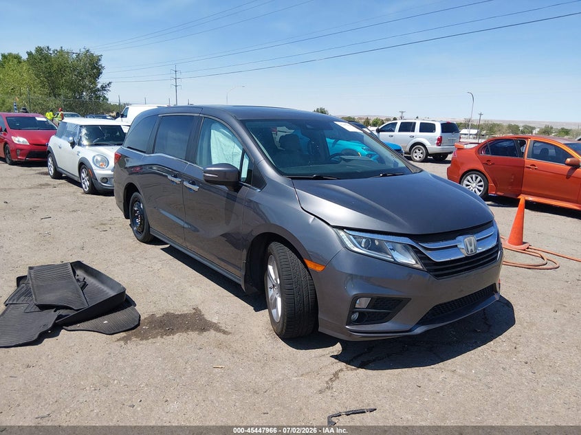2018 Honda Odyssey VIN 5FNRL6H76JB090597 — IAAI salvage auction photo