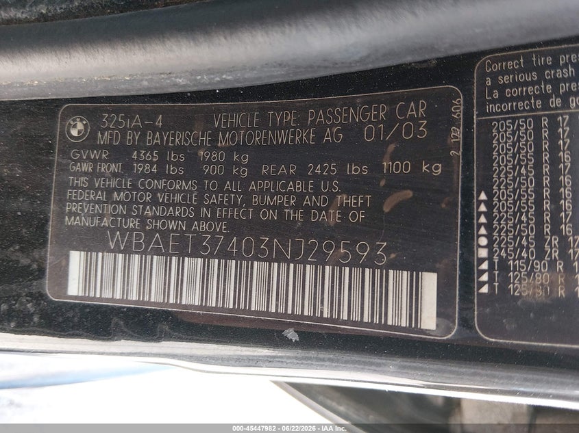 2003 BMW 3er VIN WBAET37403NJ29593 IAAI salvage auction — REAR END, Clear (Virginia), sold $325 on 2026-07-19 (photo 9)