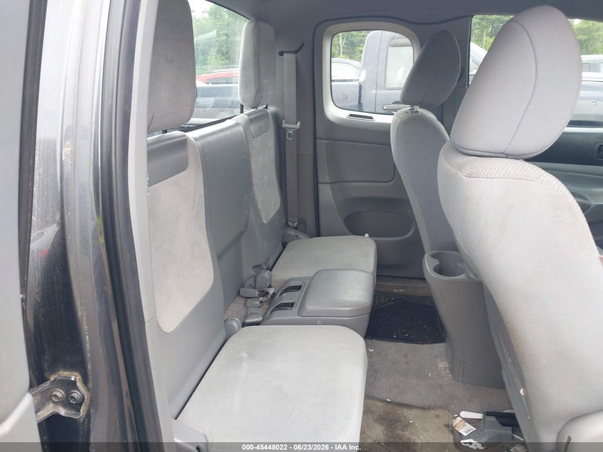 2009 Toyota Tacoma VIN 5TEUX42N09Z639361 IAAI salvage auction — FRAME DAMAGE, Clear (Massachusetts), sold $25 on 2026-07-24 (photo 8)
