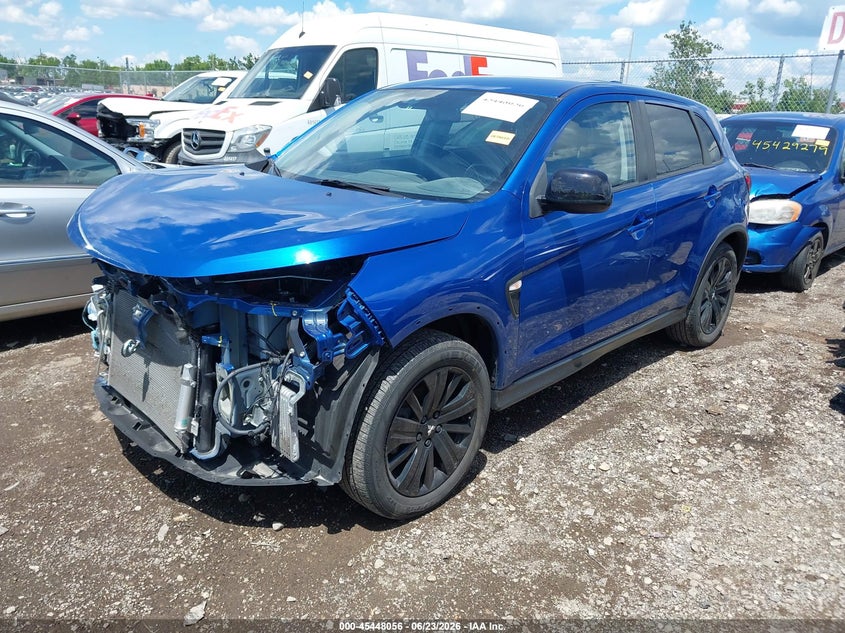 2024 Mitsubishi Outlander VIN JA4ARUAU5RU003236 IAAI salvage auction — FRONT END, Salvage (Ohio), sold $5,650 on 2026-07-16 (photo 2)
