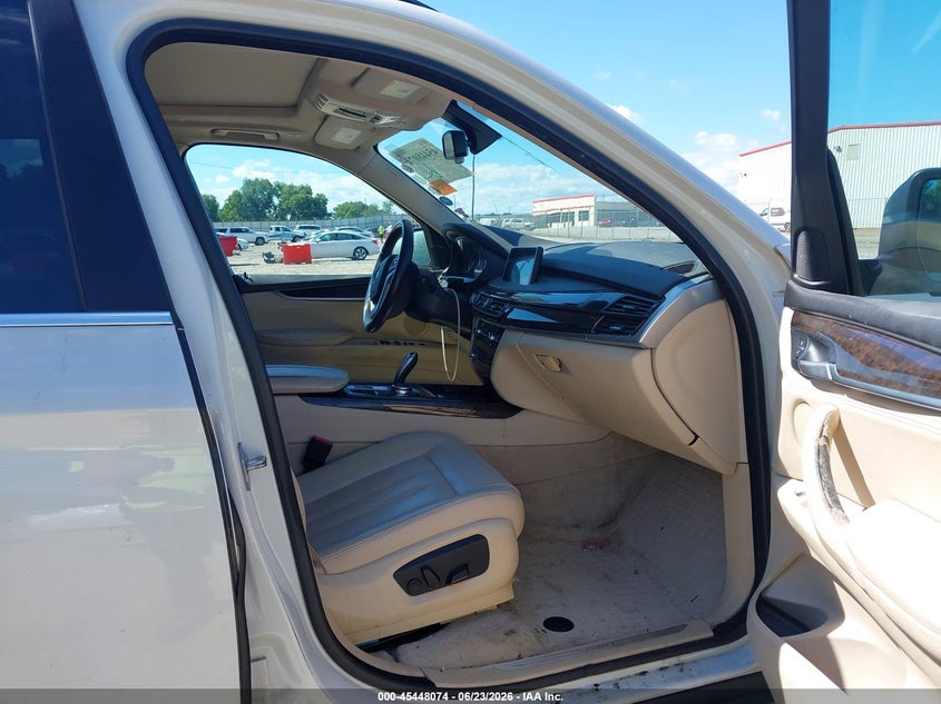 2015 BMW X5 VIN 5UXKR0C52F0P11437 IAAI salvage auction — LEFT FRONT, Salvage (Georgia), sold $2,100 on 2026-07-30 (photo 5)