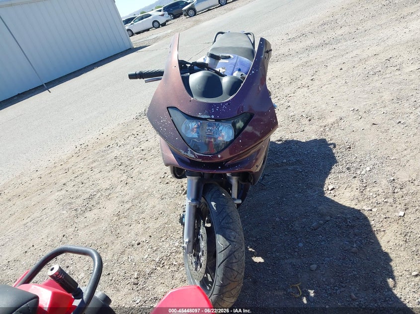 2004 Yamaha Yzf600 VIN JYA5AHE014A043705 IAAI salvage auction — NORMAL WEAR, Salvage (Arizona), sold $125 on 2026-07-28 (photo 5)